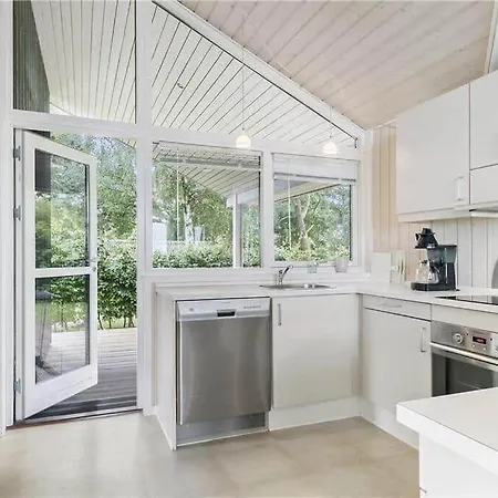 8164-praesto-klintestien-16 Casa de Férias Præstø