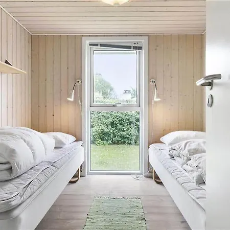 8164-praesto-klintestien-16 Casa de Férias